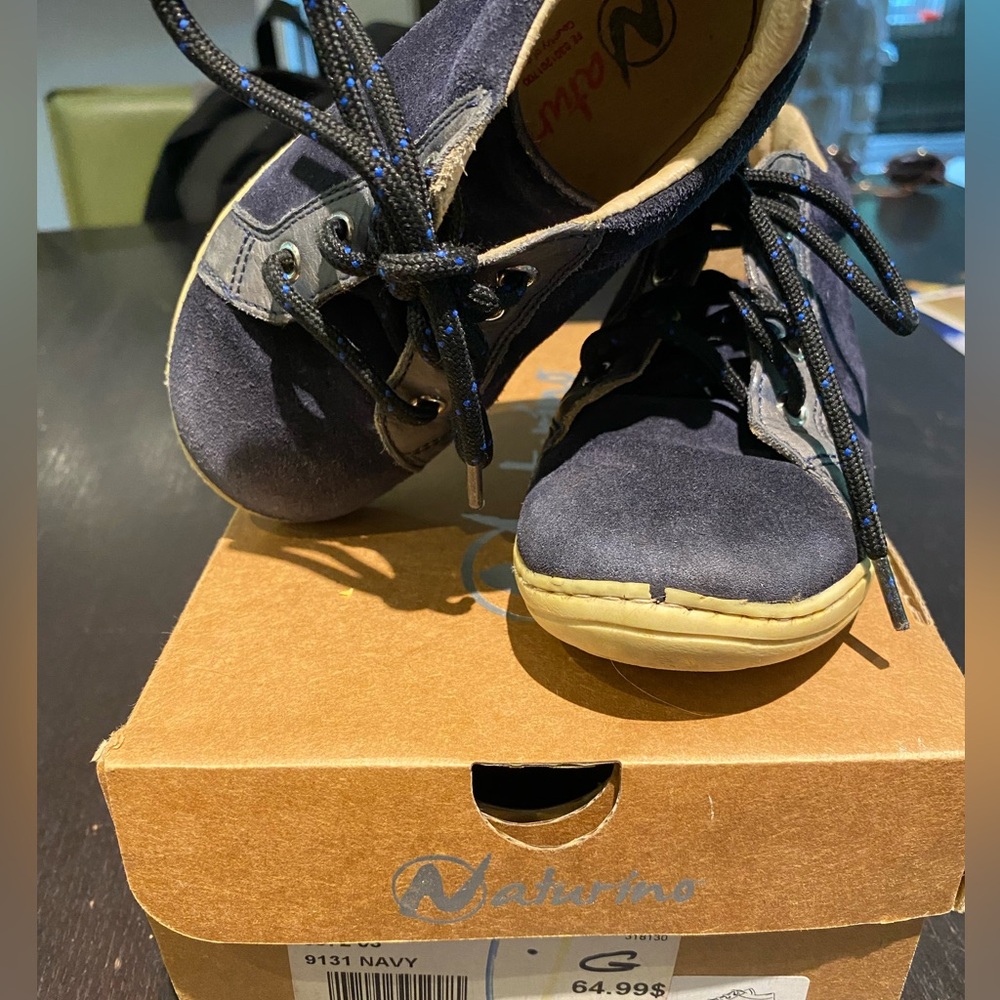 Naturino souliers pour toddlers size 23 navy blue great state